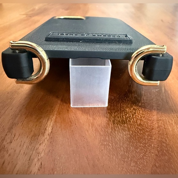 IDEAL OF SWEDEN Athena Black iPhone 13 phone strap case - NO STRAP - Picture 6 of 6